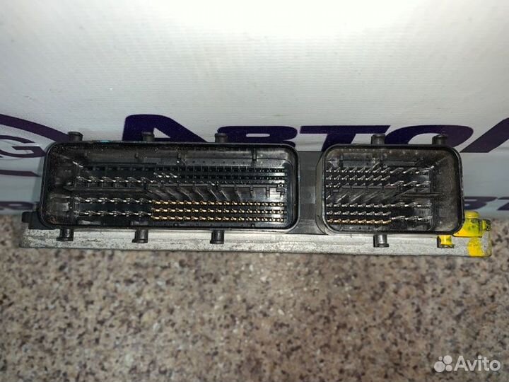 Блок управления двс Toyota Belta