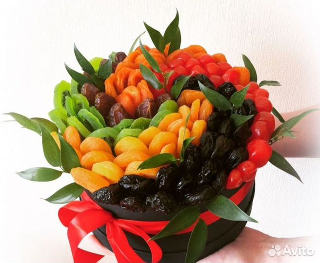 Букет из сухофруктов, фруктовая корзина