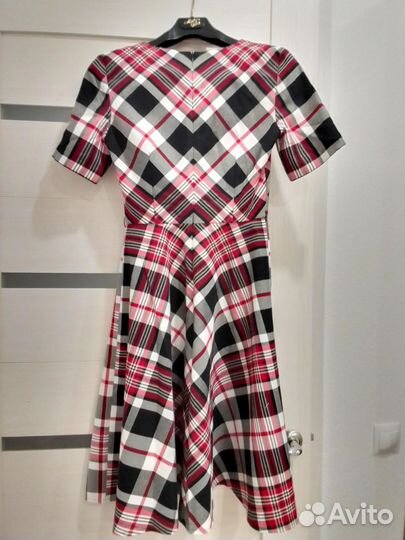 Платье теплое 40 42 размера