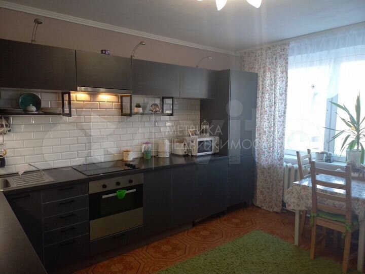 2-к. квартира, 67 м², 10/10 эт.