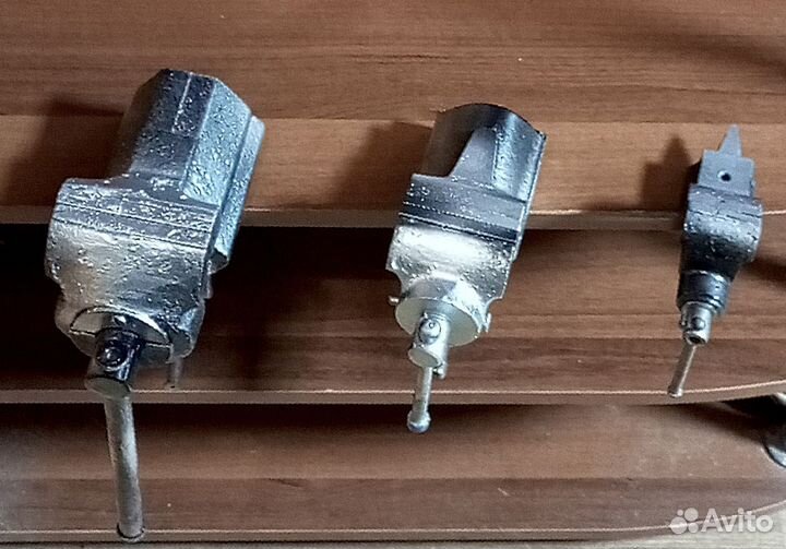Тиски слесарные бу СССР