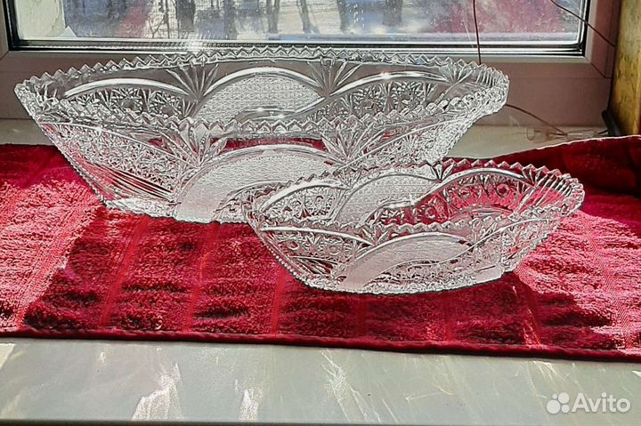 Хрустальный салатник-ладья СССР новая 2 шт