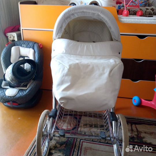 Продам коляску 2 в 1