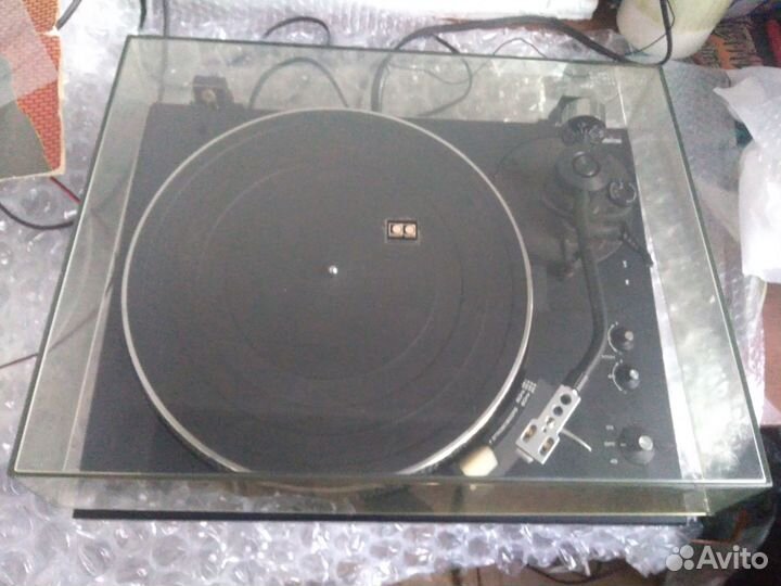 Проигрыватель винила Technics