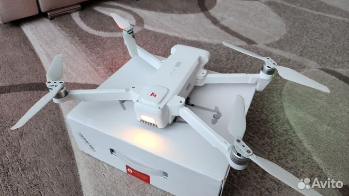 Квадрокоптер fimi x8 se