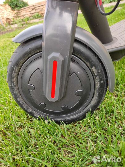 Электросамокат xiaomi m365