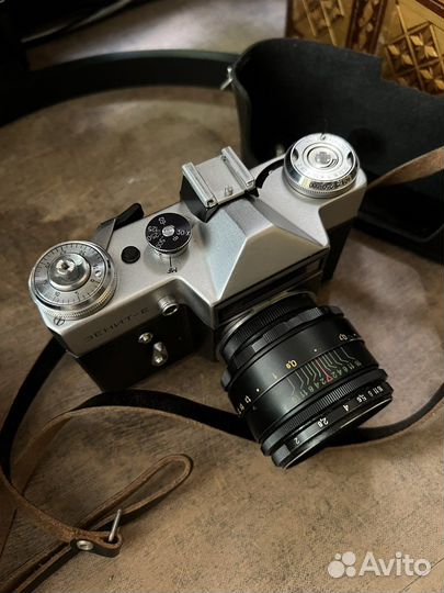 Плёночный фотоаппарат Зенит Е (бронь)
