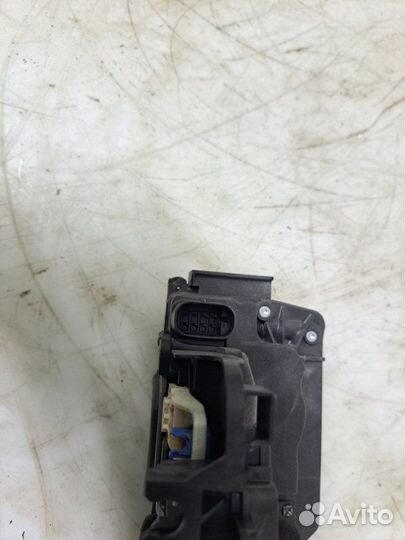 Замок боковой двери Mercedes Benz Gl