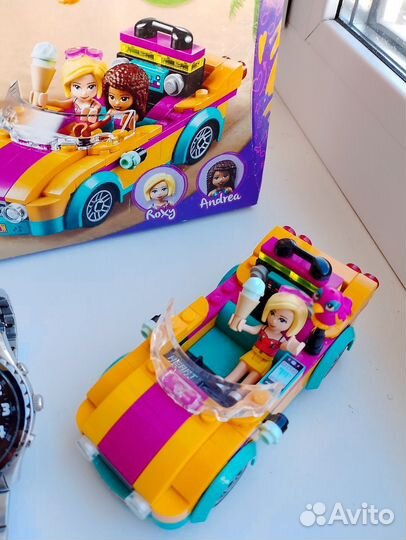 Lego Friends 41390 Машина со сценой Андреа Рокси