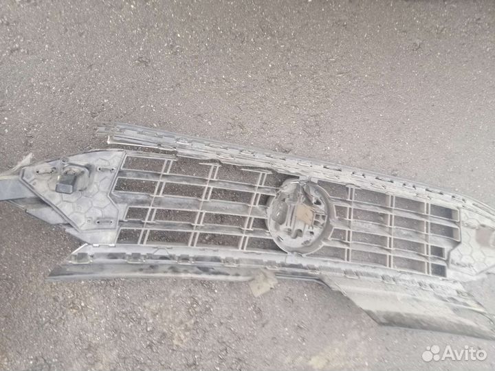 Решетка радиатора VW Polo Sedan 6 Поло Седан 6