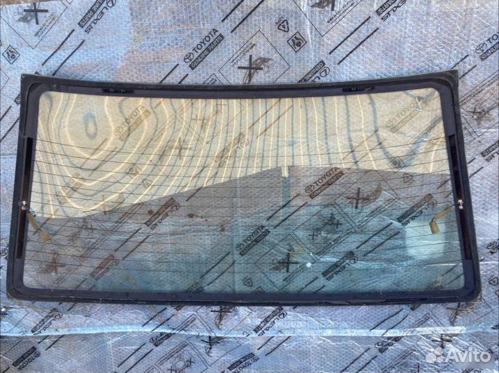 Стекло лобовое заднее Mitsubishi Lancer 9