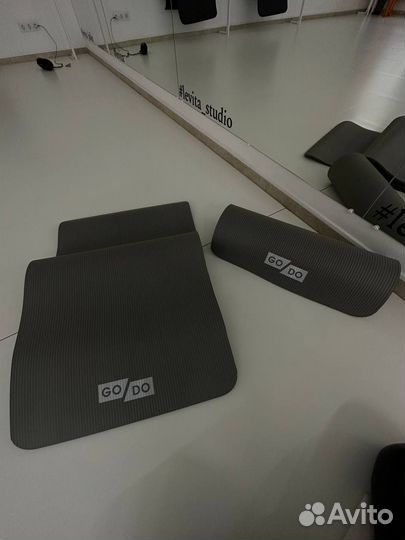 Коврик для йоги и фитнеса бу