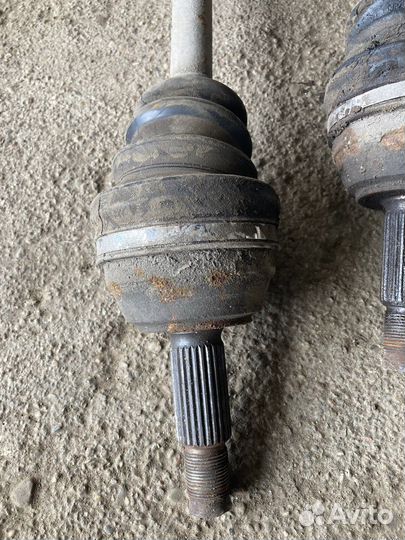 Шрус, полуось ford escort 1.4 93 год