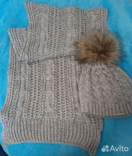 Женский шарф и шапка