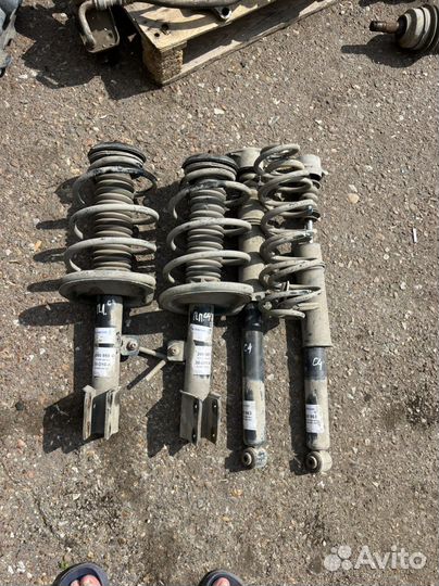 Задние амортизаторы (пружины) citroen c4