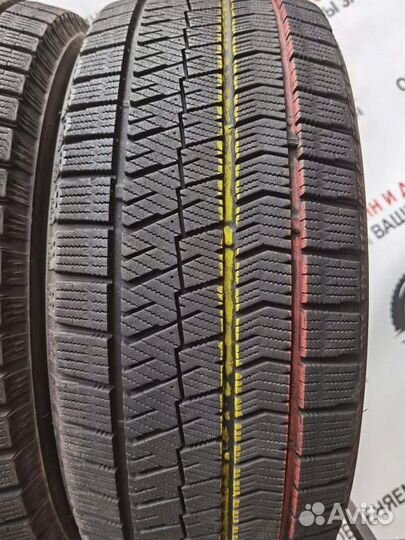 Bridgestone Blizzak VRX2 205/55 R16 97H