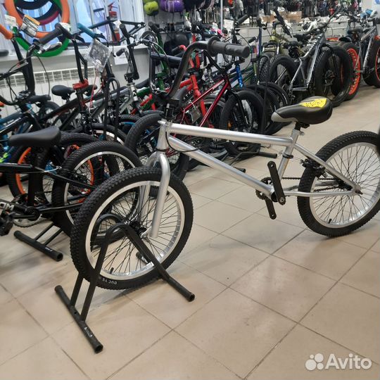 Велосипед BMX