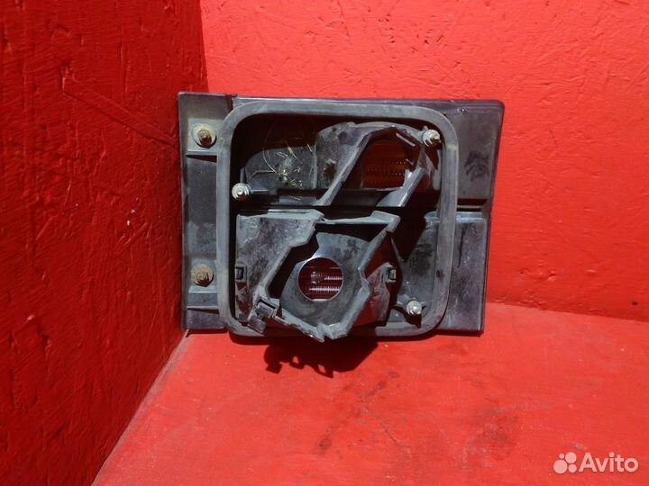 Фонарь задний Фольксваген Венто