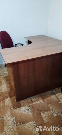 Угловой письменный стол бу