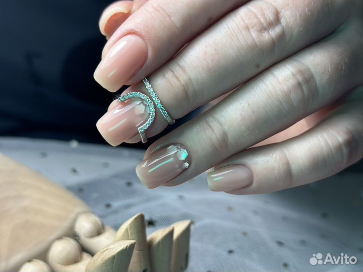 Маникюр/педикюр