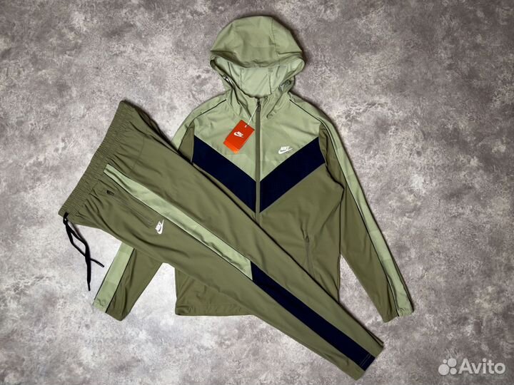 Спортивный костюм nike