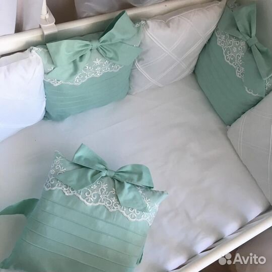 Бортики с балдахином в наличии