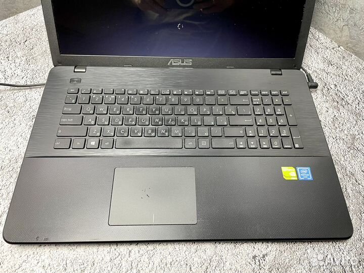 Большой игровой ноутбук asus 4 ядра, 17