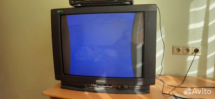 Телевизор