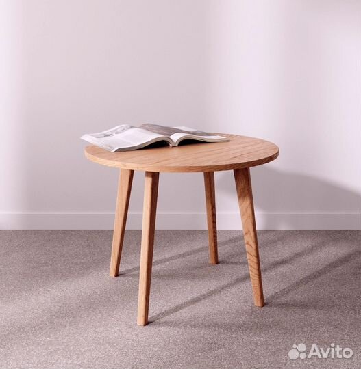 Придиванный столик