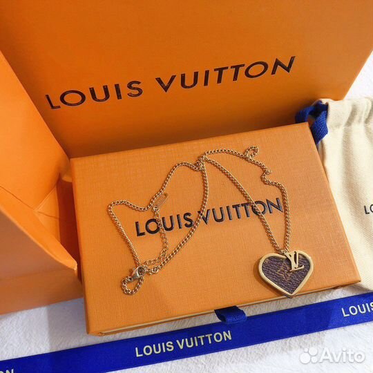 Louis vuitton подвеска lv Луи Виттон