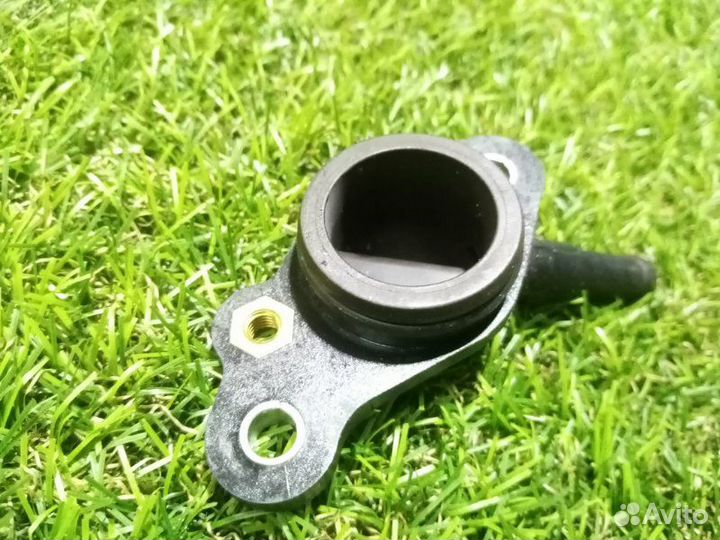 Фланец системы охлаждения Audi A6 C7 cypa 2016