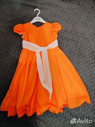 Платье нарядное для девочки