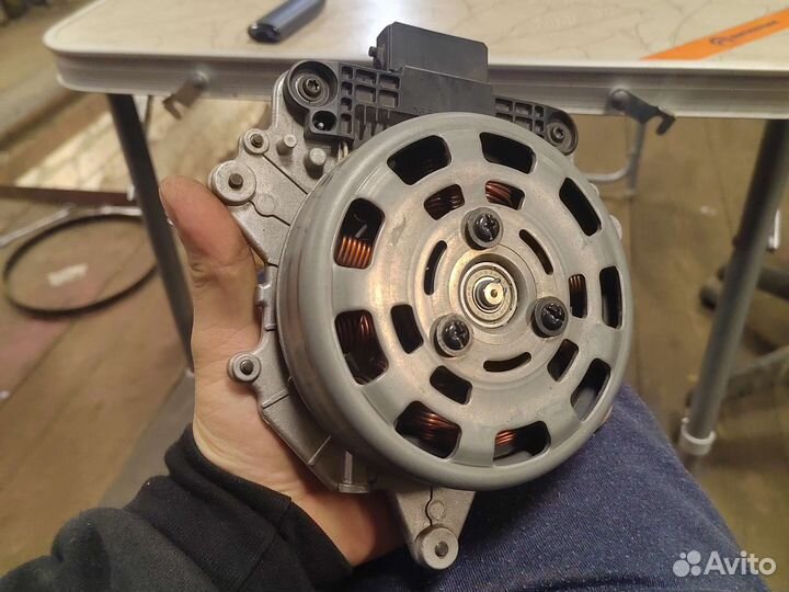 Мотор вентилятора охлаждения toyota