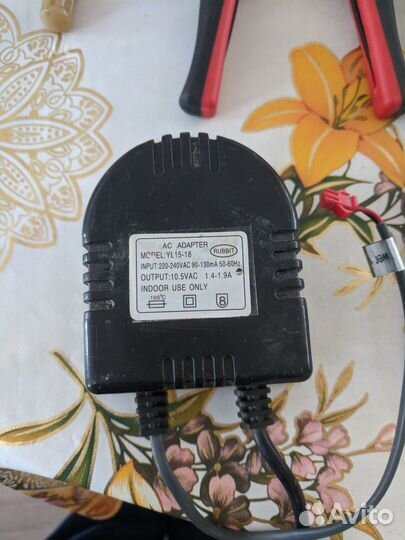 Адаптер питания блок питания 12v