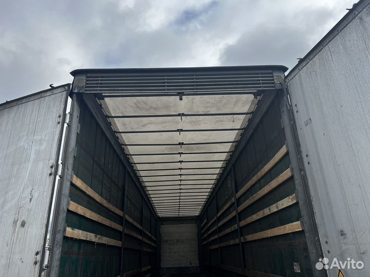 Полуприцеп шторный Schmitz Cargobull 9084, 2017