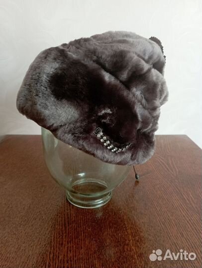 Шапка зимняя меховая женская