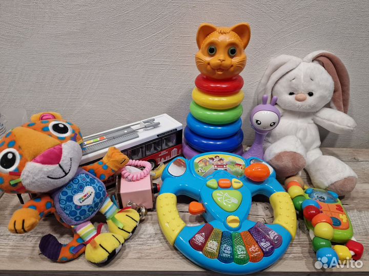 Развивающие игрушки пакетом