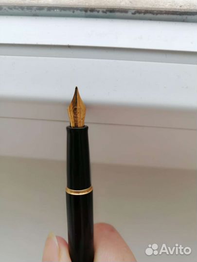 Перьевая ручка waterman