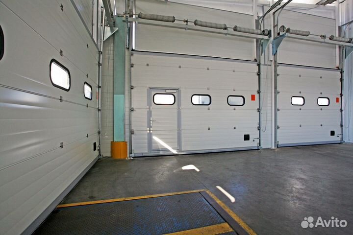 Секционные ворота Alutech Prestige