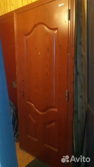 Металлическая дверь бу