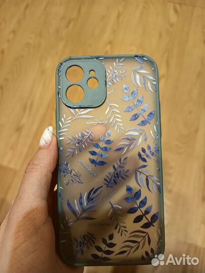 Чехол на iPhone 12