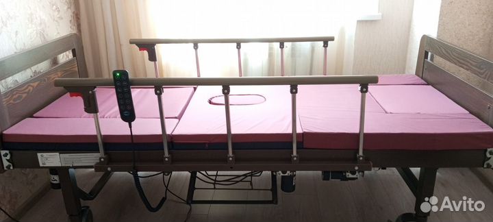 Медицинская кровать для лежачих больных бу