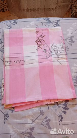 Покрывало СССР, полотенца, скатерти. Новые. Лён