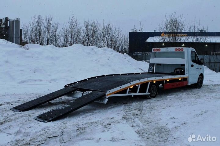 Эвакуаторная платформа (ломанного типа)