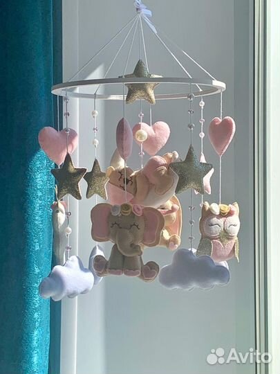 Мобиль на кроватку. Музыкальный мобиль