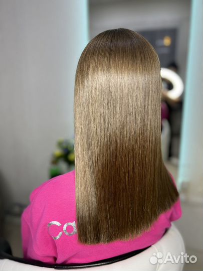 Кератиновое выпрямление волос