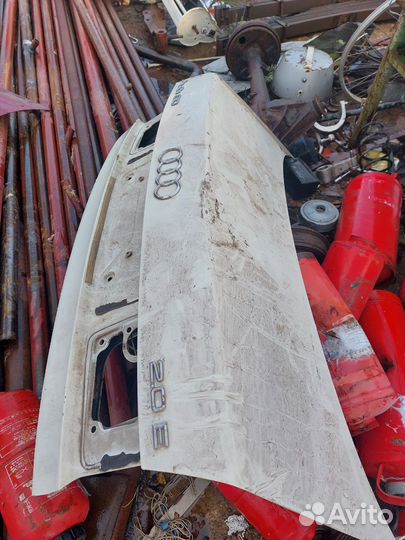 Крышка багажника ауди 80