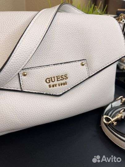 Сумка Guess