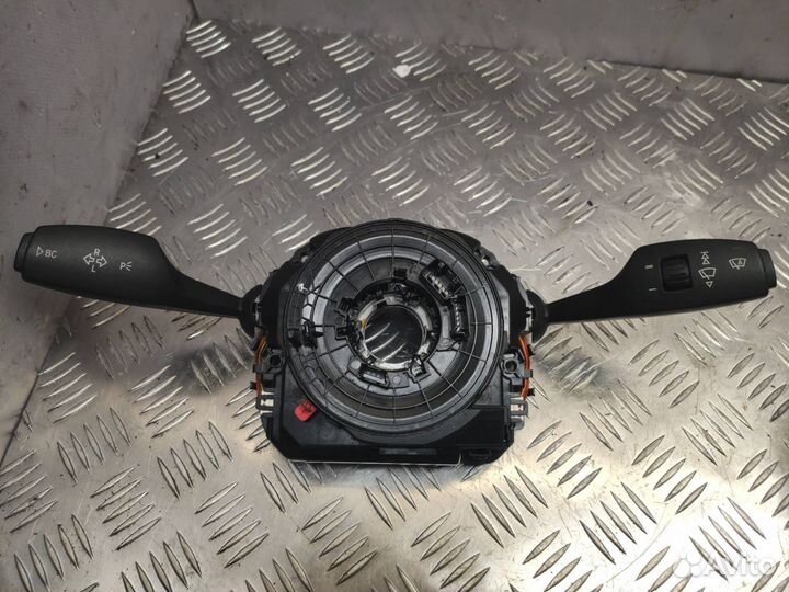 Переключатель подрулевой (стрекоза) BMW 5 9234442