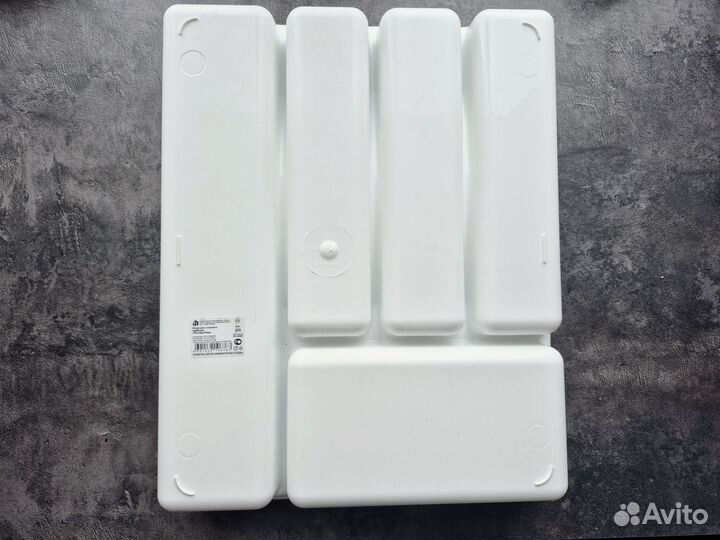 Лоток для столовых приборов